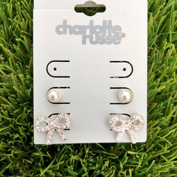 Earring bundle - Picture 4 of 7